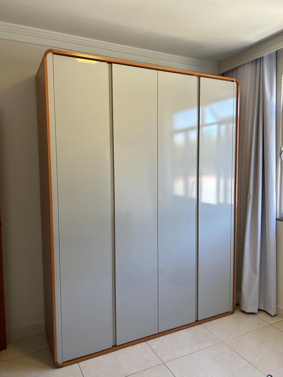 Guarda-roupa